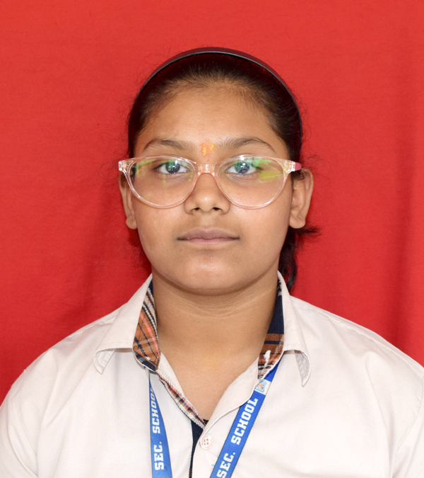 AYESHA  TANEJA