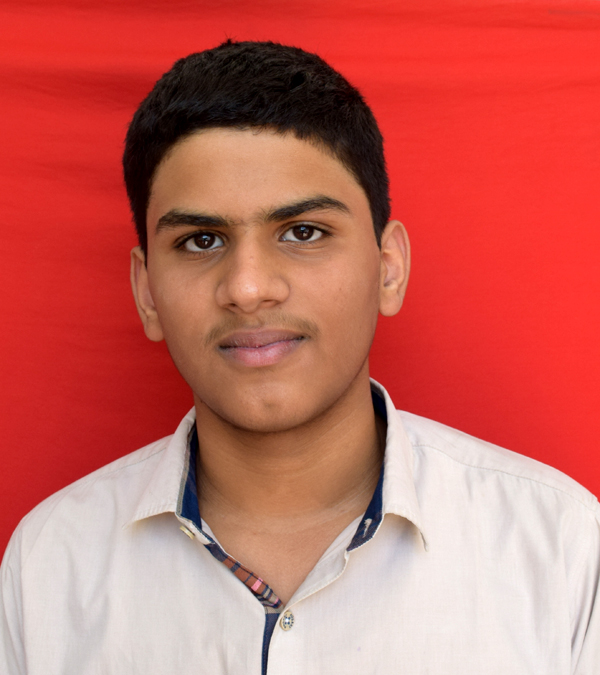 AARAV  MAVI